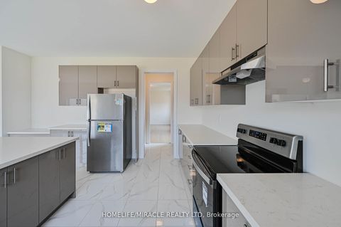 Photo 18 at 1653 Corsal Court, Alcona, Innisfil