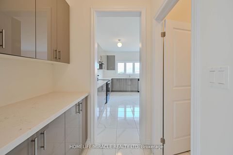 Photo 19 at 1653 Corsal Court, Alcona, Innisfil