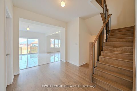 Photo 20 at 1653 Corsal Court, Alcona, Innisfil