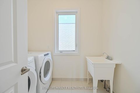 Photo 33 at 1653 Corsal Court, Alcona, Innisfil