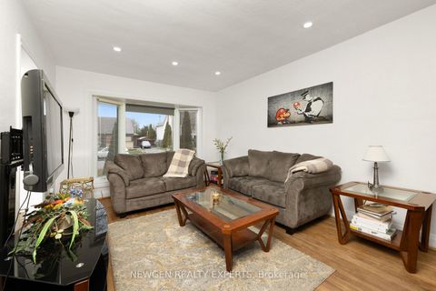 Photo 16 at 93 Ashbourne Drive, City Centre West, Toronto