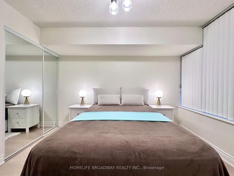 Photo 18 at 521 - 15 Northtown Way, Willowdale East, Toronto