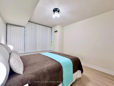 Photo 22 at 521 - 15 Northtown Way, Willowdale East, Toronto