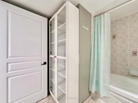 Photo 32 at 521 - 15 Northtown Way, Willowdale East, Toronto