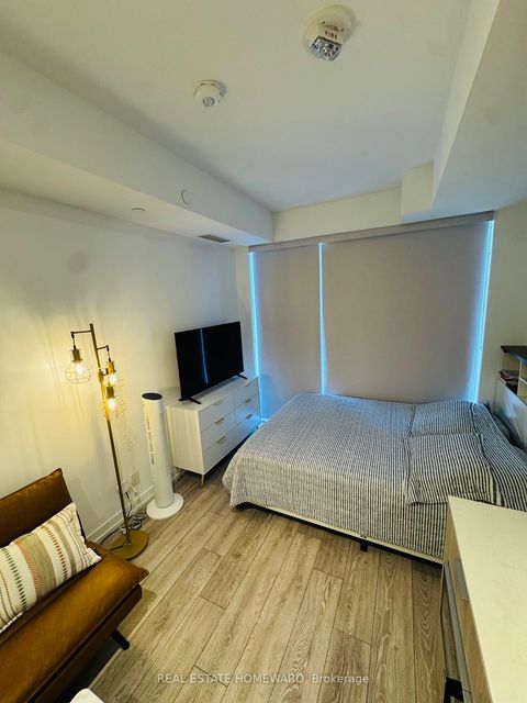 Photo 9 at 535 - 2020 Bathurst Street, Cedarvale, Toronto