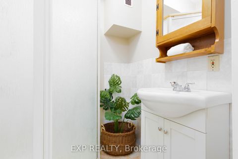 Photo 14 at 21023 Dalton Road, Sutton & Jackson's Point, Georgina