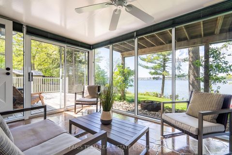 Photo 14 at 10 White Oaks Road, South Shore, Barrie