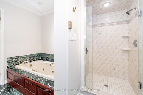 Photo 26 at 10 White Oaks Road, South Shore, Barrie