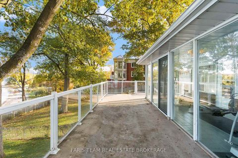 Photo 32 at 10 White Oaks Road, South Shore, Barrie