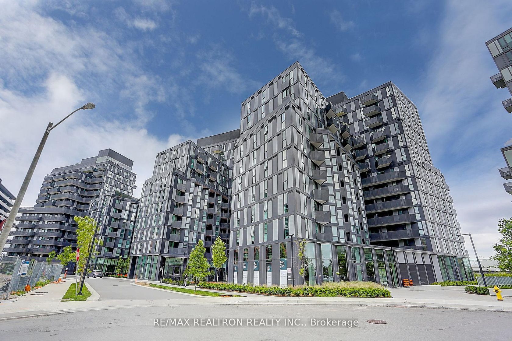 602 - 30 Tretti Way, Clanton Park, Toronto 