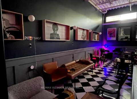 Photo 10 at 1078 Queen Street W, Bellwoods, Toronto