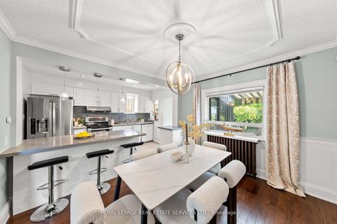 Photo 9 at 1565 Mount Pleasant Road, Lawrence Park North, Toronto