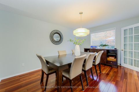 Photo 5 at 1387 Chedboro Crescent, CV Clearview, Oakville