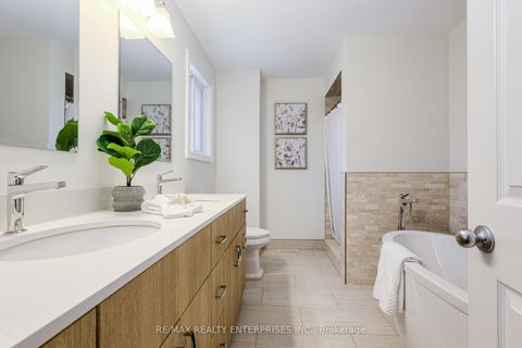 Photo 19 at 1387 Chedboro Crescent, CV Clearview, Oakville