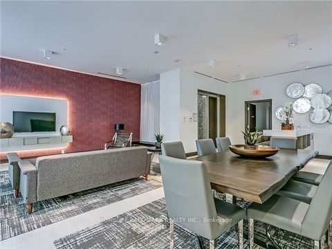 Photo 8 at 204 - 68 Merton Street, Mount Pleasant West, Toronto