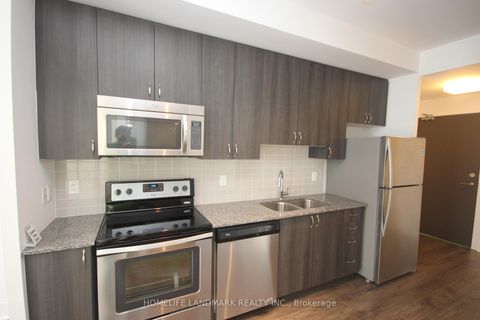 Photo 21 at 204 - 68 Merton Street, Mount Pleasant West, Toronto
