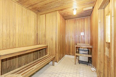 Photo 14 at 1712 - 711 Bay Street, Bay Street Corridor, Toronto