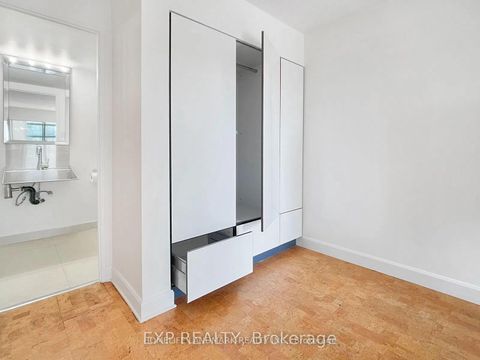 Photo 19 at 805 - 92 King Street E, Yonge Corridor, Toronto