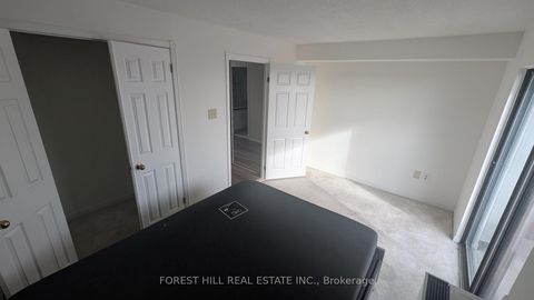 Photo 11 at 23 - 2112 Queen Street, The Beaches, Toronto