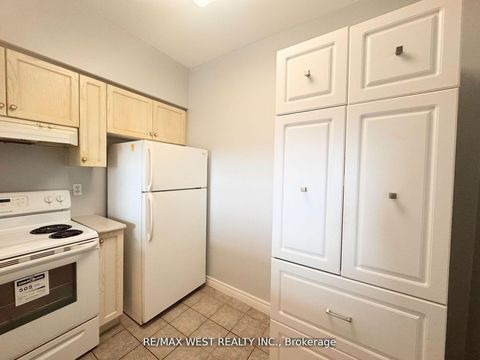 Photo 6 at PH7 - 1700 Eglinton Avenue E, Victoria Village, Toronto