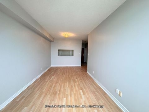 Photo 10 at PH7 - 1700 Eglinton Avenue E, Victoria Village, Toronto