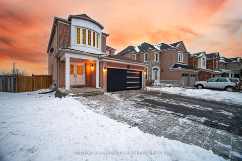 Photo 6 at 231 Matthew Drive, East Woodbridge, Vaughan