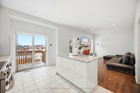 Photo 21 at 231 Matthew Drive, East Woodbridge, Vaughan