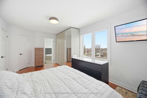 Photo 30 at 231 Matthew Drive, East Woodbridge, Vaughan