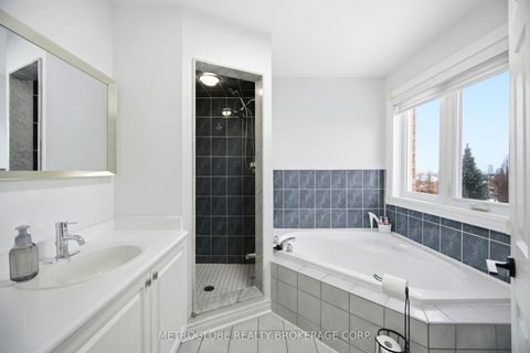 Photo 32 at 231 Matthew Drive, East Woodbridge, Vaughan