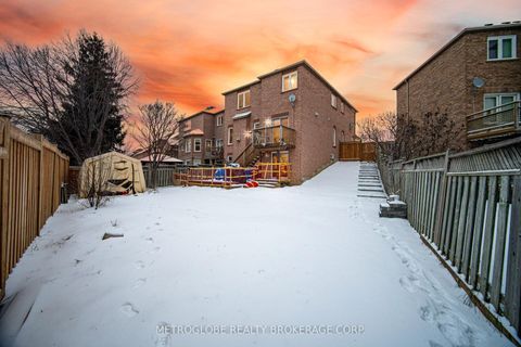 Photo 46 at 231 Matthew Drive, East Woodbridge, Vaughan