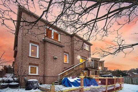 Photo 47 at 231 Matthew Drive, East Woodbridge, Vaughan