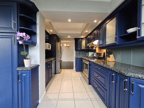 Photo 9 at 506 - 7250 Yonge Street, Yorkhill, Vaughan