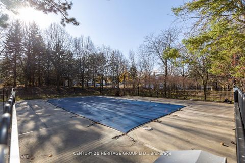Photo 29 at 506 - 7250 Yonge Street, Yorkhill, Vaughan