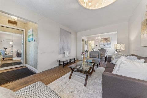 Photo 7 at 69 Presley Avenue, Birchmount, Toronto