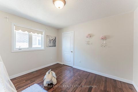 Photo 24 at 65 Falling River Drive, Devonsleigh, Richmond Hill