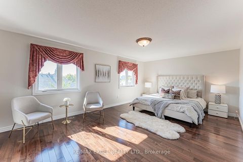 Photo 27 at 65 Falling River Drive, Devonsleigh, Richmond Hill