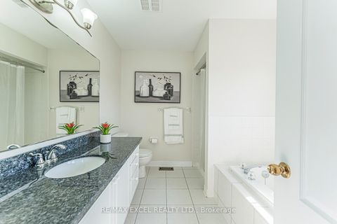 Photo 32 at 65 Falling River Drive, Devonsleigh, Richmond Hill