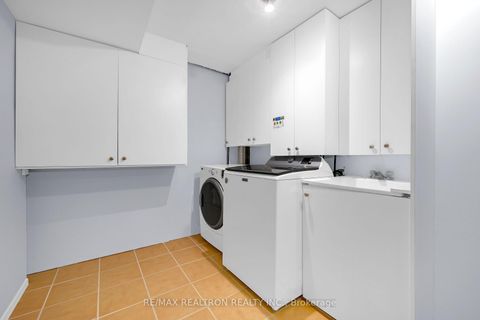 Photo 28 at 28 Daniel Reaman Crescent, Patterson, Vaughan