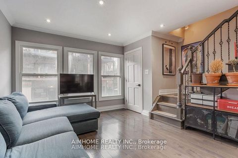 Photo 13 at Th#2 - 360 R Dundas Street E, Moss Park, Toronto