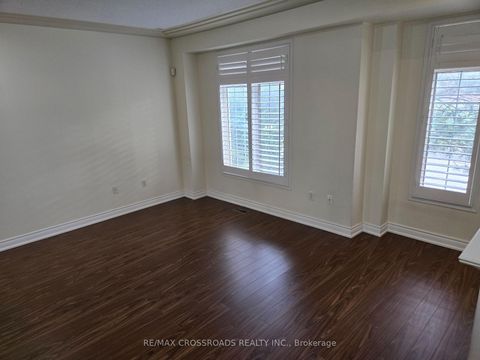 Photo 13 at 2 - 10 Post Oak Drive, Jefferson, Richmond Hill