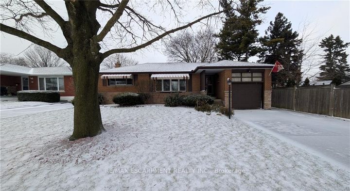 Photo 34 at 98 Laurier Avenue, Buchanan, Hamilton
