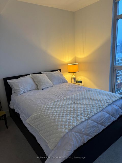 Photo 9 at 1502 - 170 Avenue Road, Annex, Toronto