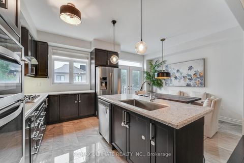Photo 2 at 37 Zenith Avenue, Kleinburg, Vaughan