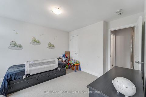 Photo 12 at 37 Zenith Avenue, Kleinburg, Vaughan