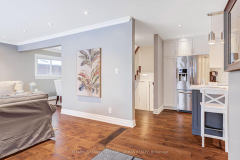 Photo 3 at 126 Beaver Bend Crescent, West Deane, Toronto