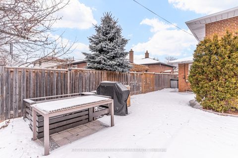 Photo 45 at 126 Beaver Bend Crescent, West Deane, Toronto