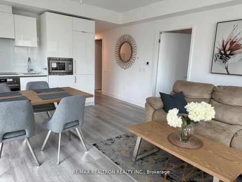 Photo 4 at 926 - 230 Simcoe Street, University, Toronto