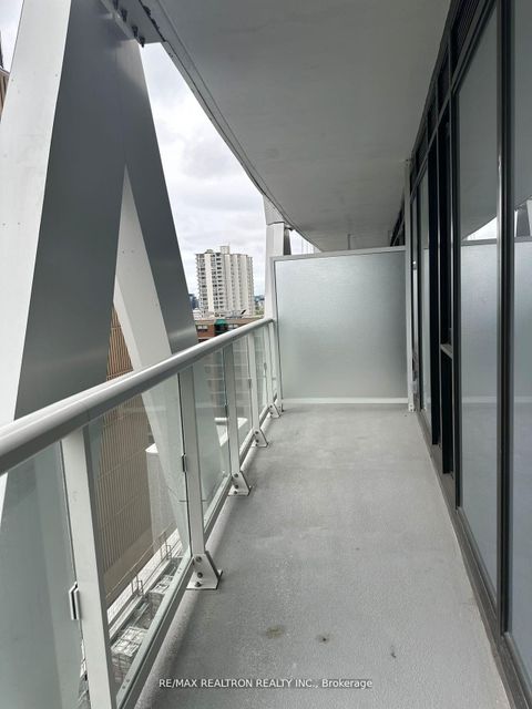 Photo 17 at 926 - 230 Simcoe Street, University, Toronto