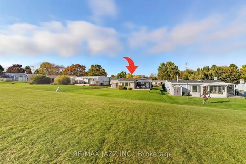 Photo 6 at 15 Bluffs Road, Bowmanville, Clarington