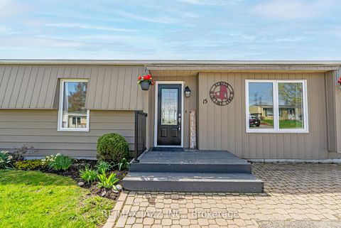 Photo 7 at 15 Bluffs Road, Bowmanville, Clarington